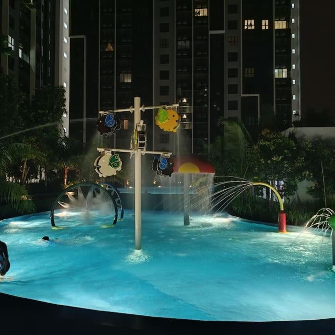 Apartment Maya Bay Residences Splashmania Gamuda Cove By Tulip